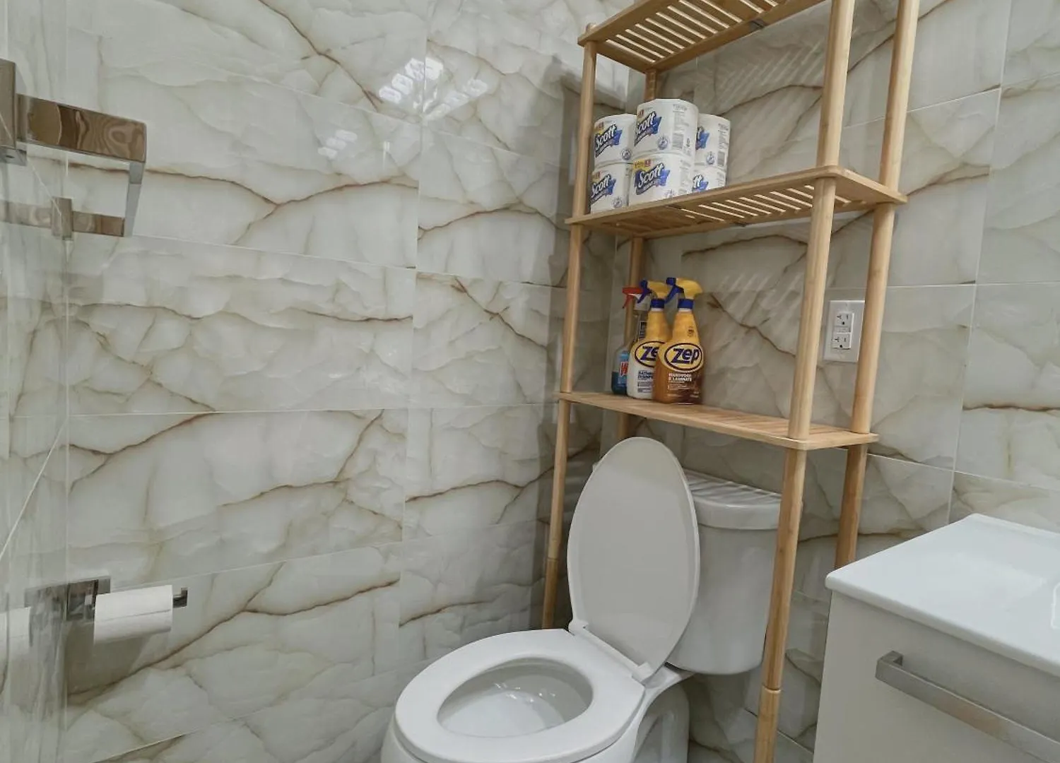 Beautiful Apartment Shared With The Host In The Heart Of Bushwick New York
